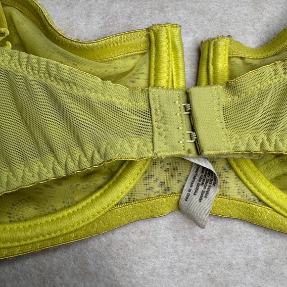 Intimately Free People Bralette 32DD Underwire Lace Green Demi cup used Fair - Picture 4 of 7